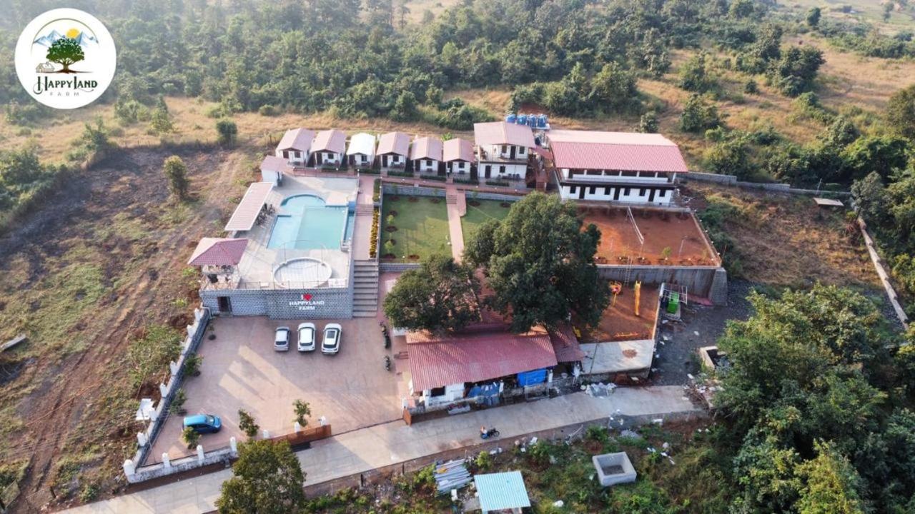 Happy Land Farm Hotel Karjat Exterior foto