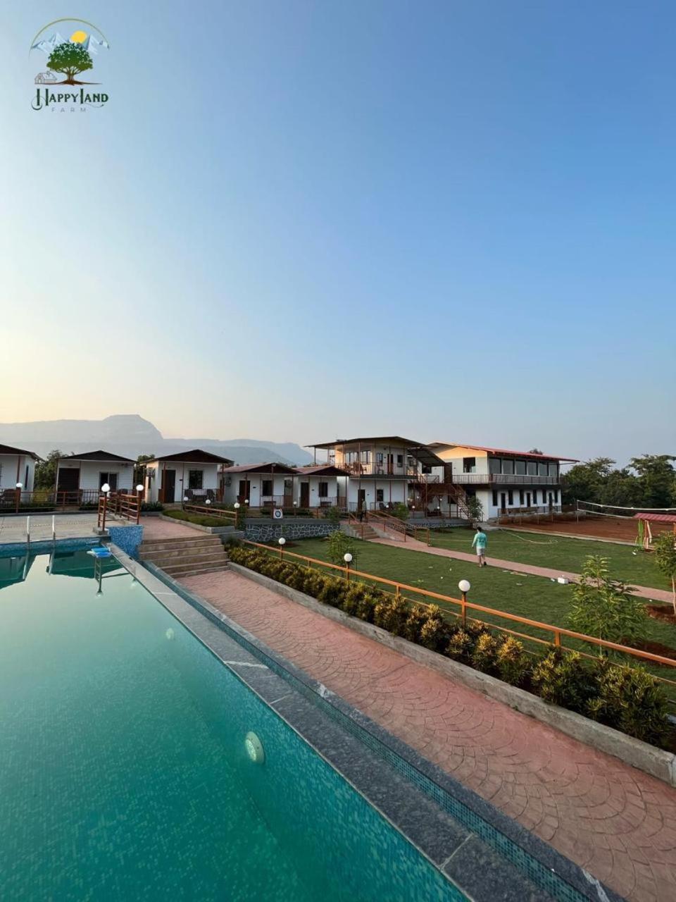 Happy Land Farm Hotel Karjat Exterior foto