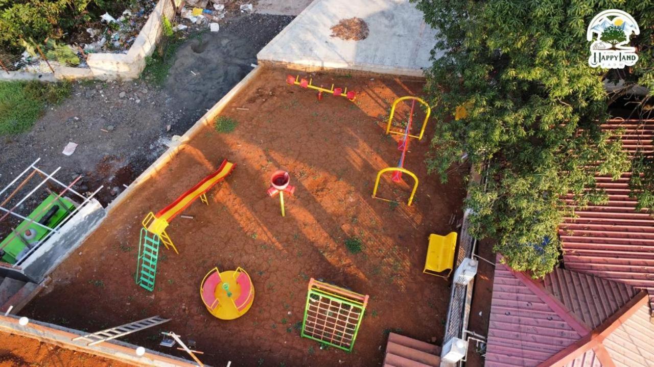 Happy Land Farm Hotel Karjat Exterior foto