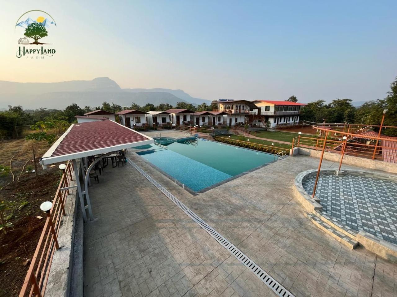 Happy Land Farm Hotel Karjat Exterior foto